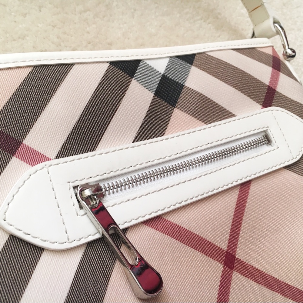 Burberry Nova Crossbody Purse - Picture 4 of 6